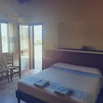 فندق مبيت وإفطار Gennemara - Porta Del Mare Perdaxius