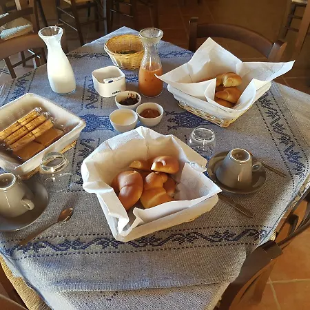 Agriturismo Gennemara Alojamento de Acomodação e Pequeno-almoço *